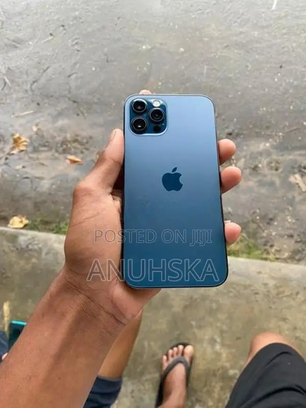Apple iPhone 12 Pro (Used)