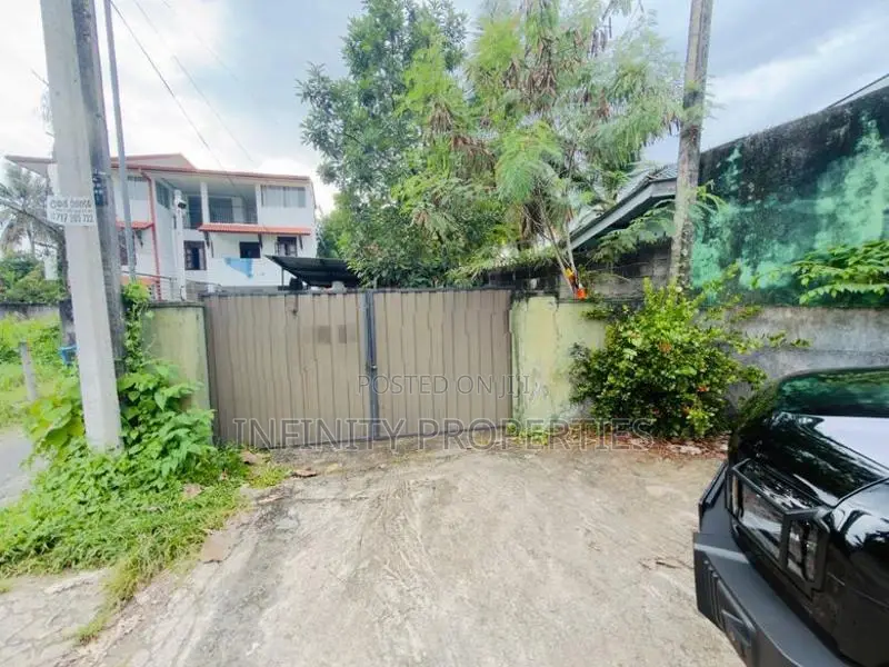 (AF330) 24 P Property Sale At Udumulla Road Battramulla