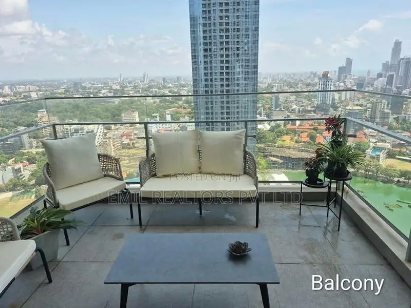 3 Bedroom Luxury Apartment for Rent at Altair Residencies (EM077MI))