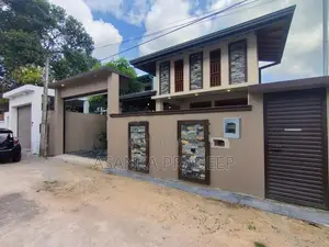 අලුතින්ම ඉදිකරන ලද අතිසුඛෝපබෝගී තනිමහල් නිවස මත්තෙගොඩින් විකිනීමට(fui2