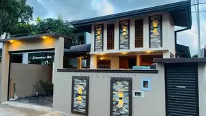 අලුතින්ම ඉදිකරන ලද අතිසුඛෝපබෝගී තනිමහල් නිවස මත්තෙගොඩින් විකිනීමට(fui2