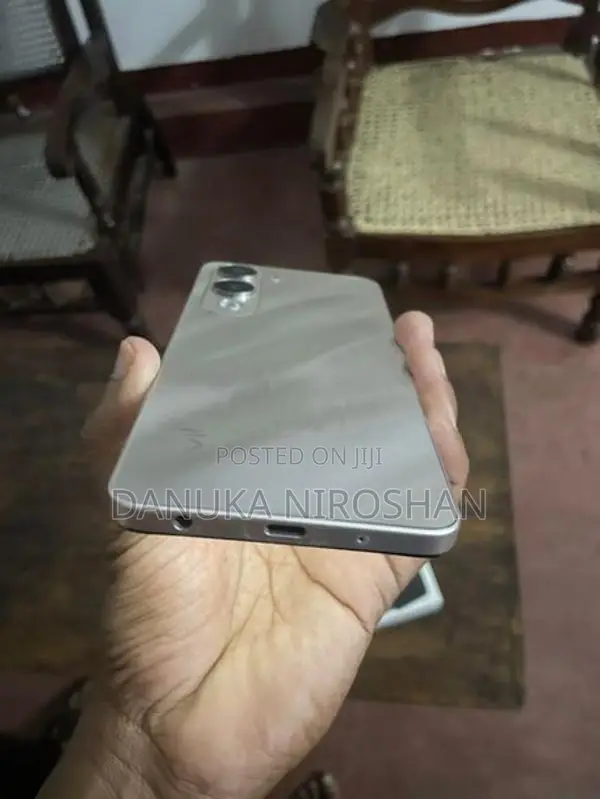 Vivo Y04 (Used)