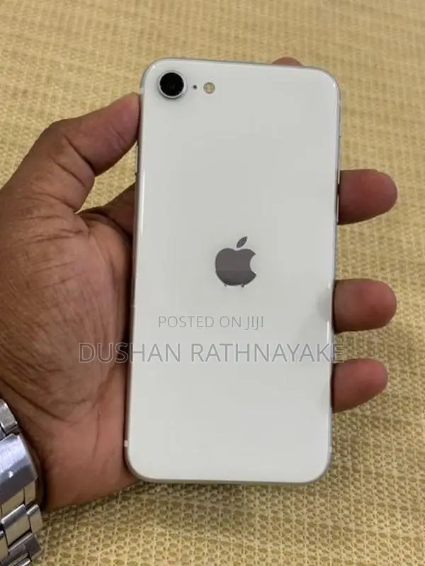 Apple iPhone SE 2 (Used)