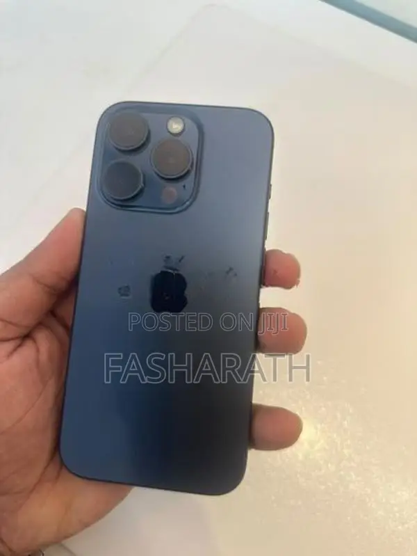Apple iPhone 15 Pro (Used)