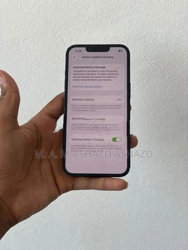 Apple iPhone 13 (Used)