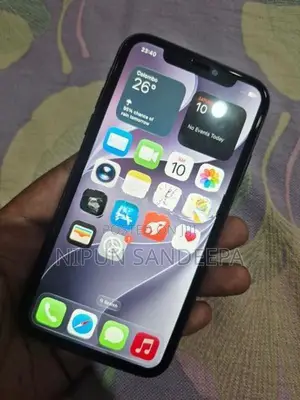 Apple iPhone 11 (Used)