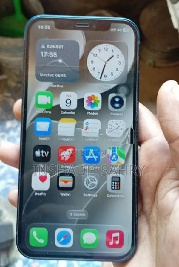 Apple iPhone 12 (Used)