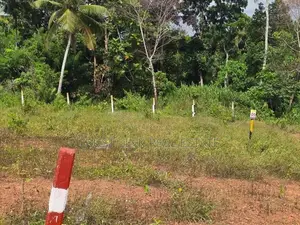 Land for Sale in Udugampola
