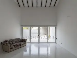 Single Storey House for Sale in Athurugiriya