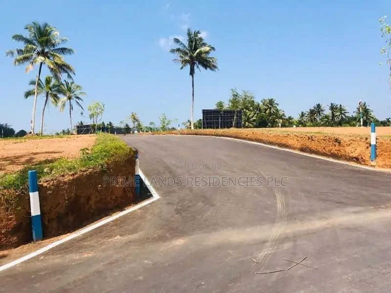 Land for sale in Homagama kiriwaththuduwa