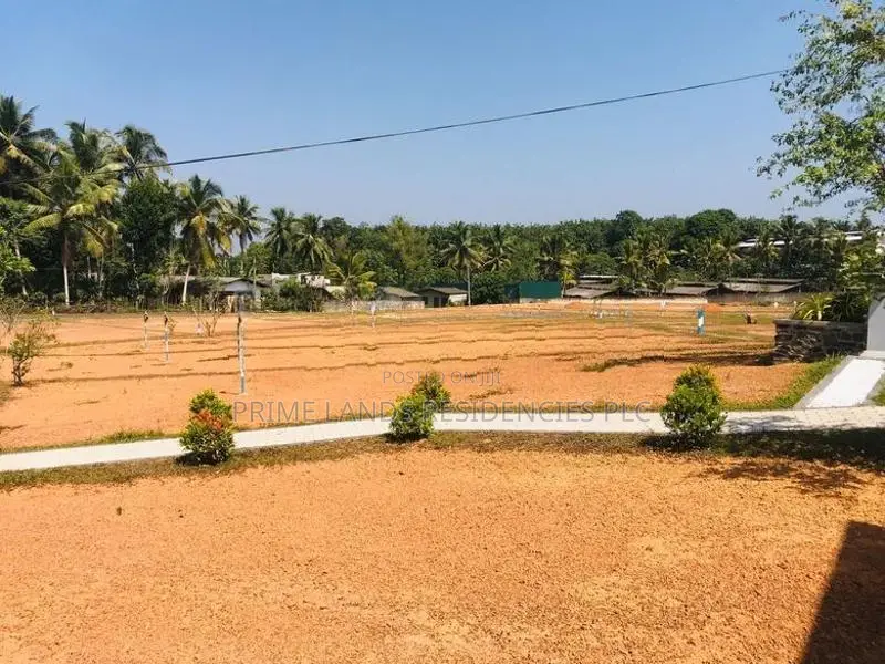Land for sale in Homagama kiriwaththuduwa