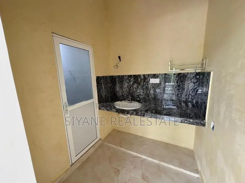 Luxury House for Sale in Kottawa