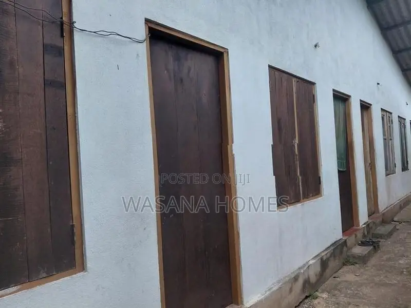 Land for Sale with Houses Dehiwala