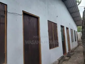 Land for Sale with Houses Dehiwala