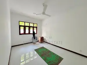 Luxury House for Sale in Battaramulla