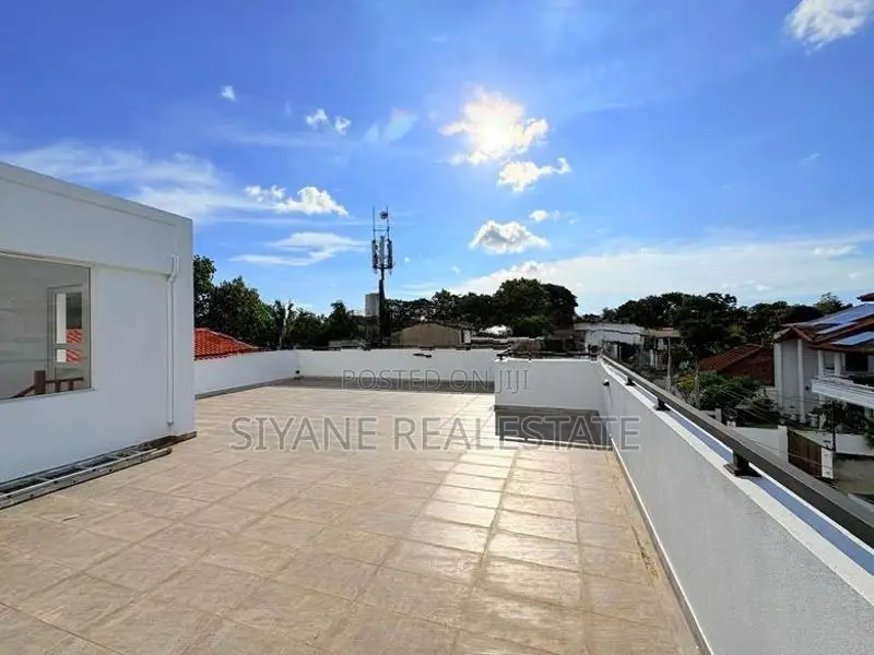 Luxury House for Sale in Battaramulla