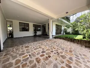 Luxury New House For Sale In Battaramulla