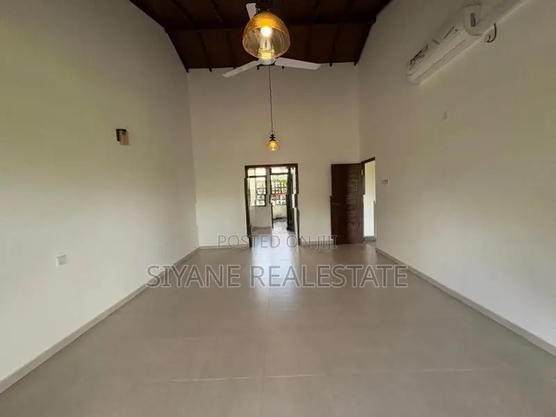 Luxury New House For Sale In Battaramulla