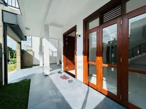 Unique Designed Brand New House For Sale In Piliyandala