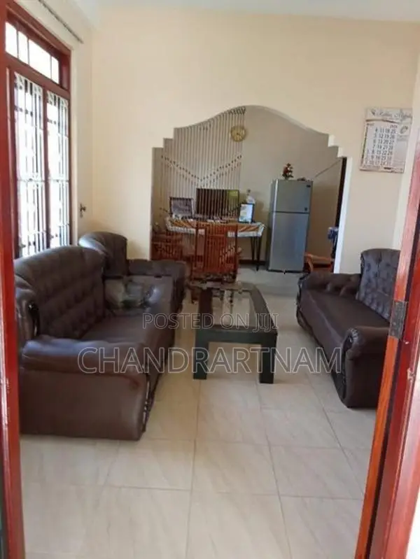 House with A Bare Land for Sale in Badulla