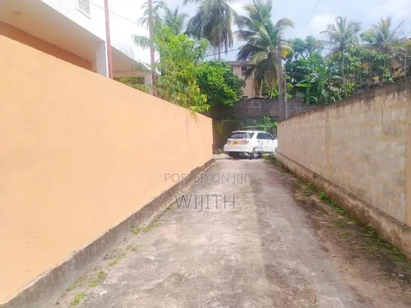 Land for Sale in panipitiya Borella Road