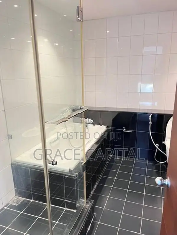 Lake View Apartment for Sale Rajagiriya