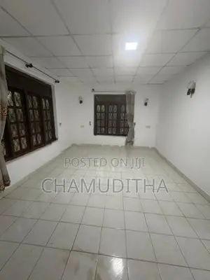 House with Land for Sale Mahiyanganaya