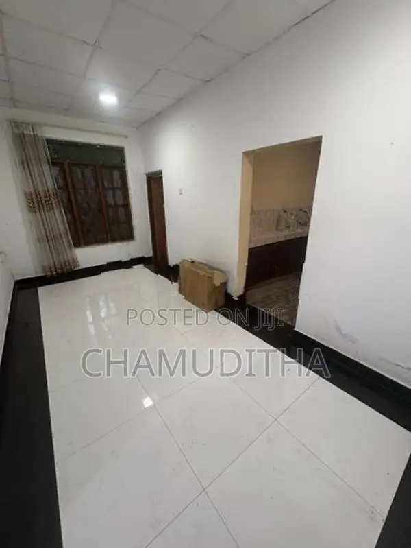 House with Land for Sale Mahiyanganaya