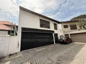 Luxurious Residence for Rent in Colombo 07 | EH452