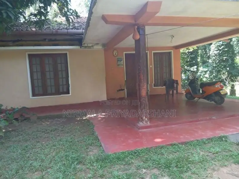 185 Perches Land With House For Sale In Meegahakiula Badulla
