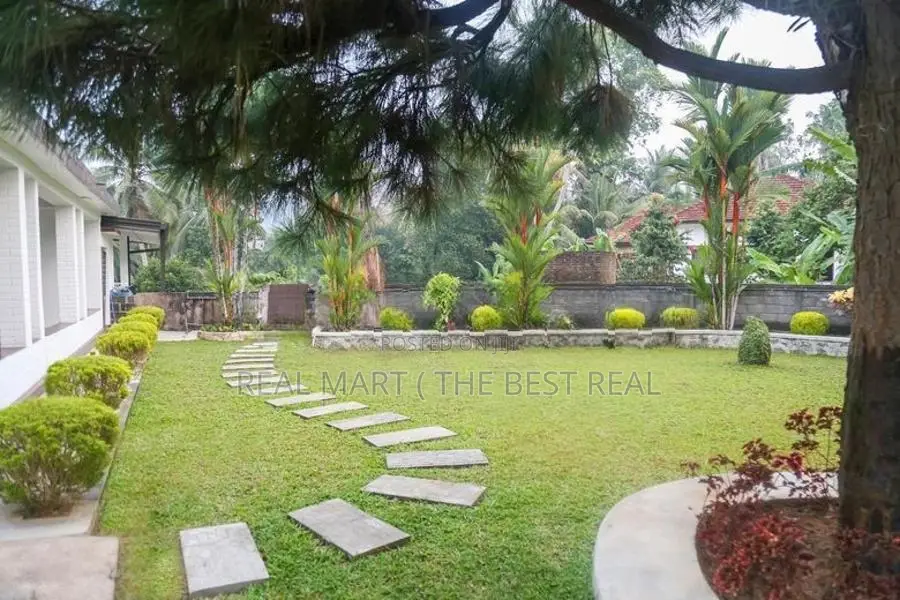 MAWATHAGAMA : MULTI-UNIT LUXURY RESIDENTIAL PROPERTY FOR SALE