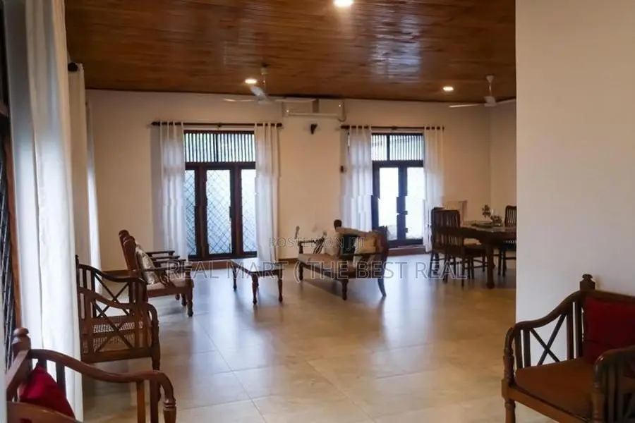 MAWATHAGAMA : MULTI-UNIT LUXURY RESIDENTIAL PROPERTY FOR SALE