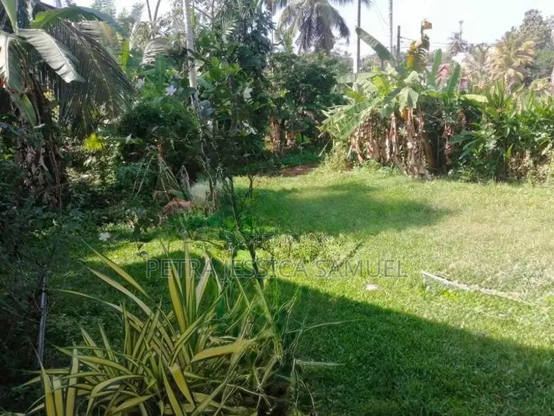 Land for Sale - Arawwala