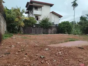 (DL1428) 10 Perch Land for Sale in Maharagama