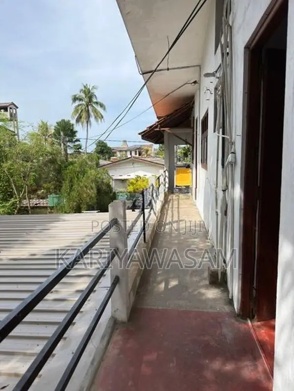 Annex For A Couple Or KDU Students - Ratmalana