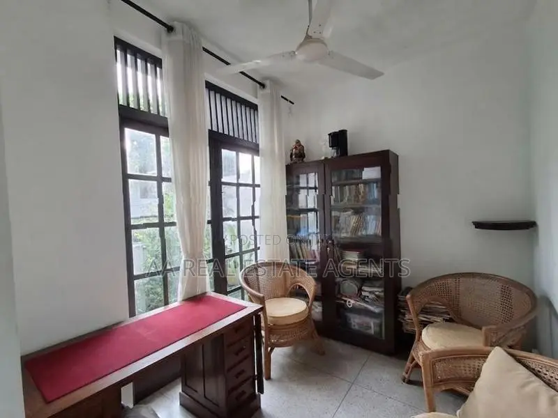 Two Storey House for Sale in Kolonnawa
