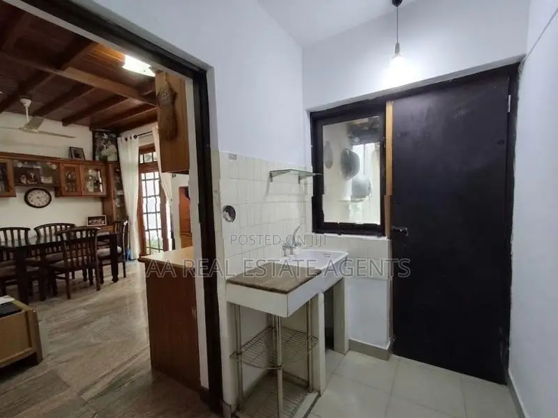 Two Storey House for Sale in Kolonnawa
