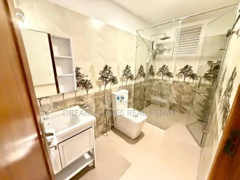4-Bedroom House for Sale in Boralesgamuwa – Gangarama Road