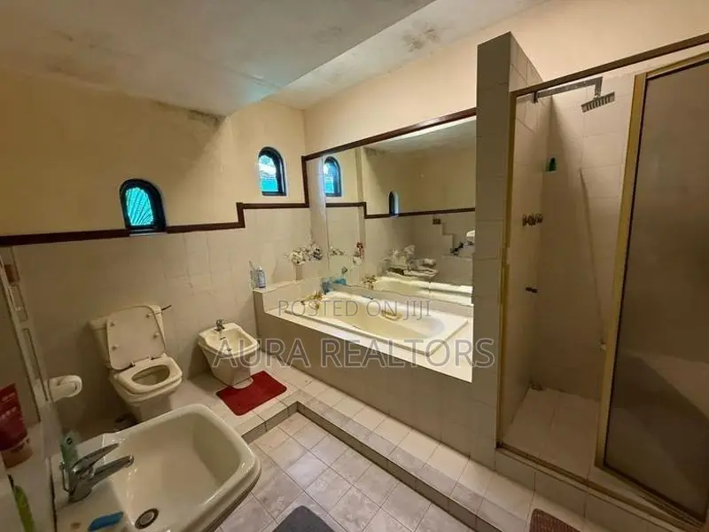 House For Rent In Colombo 15 (P - 77)