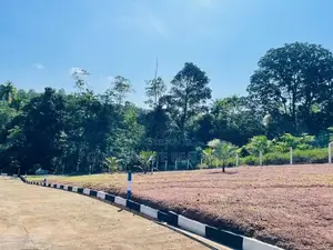 Kalagedihena නුවර පාරට ඇවිදින දුරින් පර්චස් 10 ඉඩම් කොටස්
