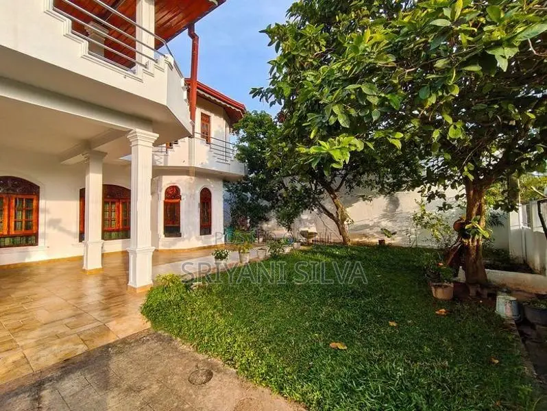 4 Br Two-Story House For Sale In Negombo