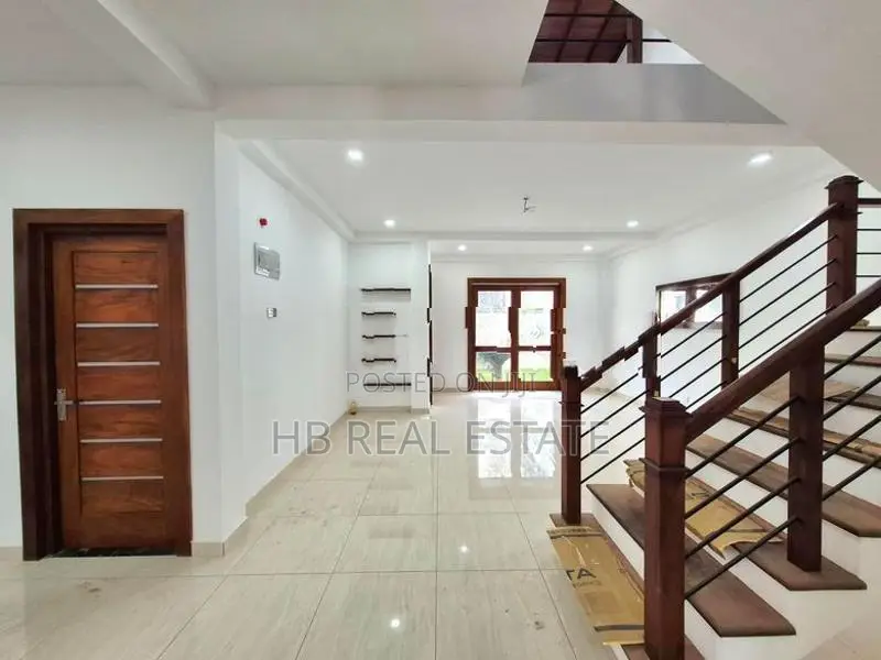 Architectural Designed Luxury Two Story House In Talawatugoda