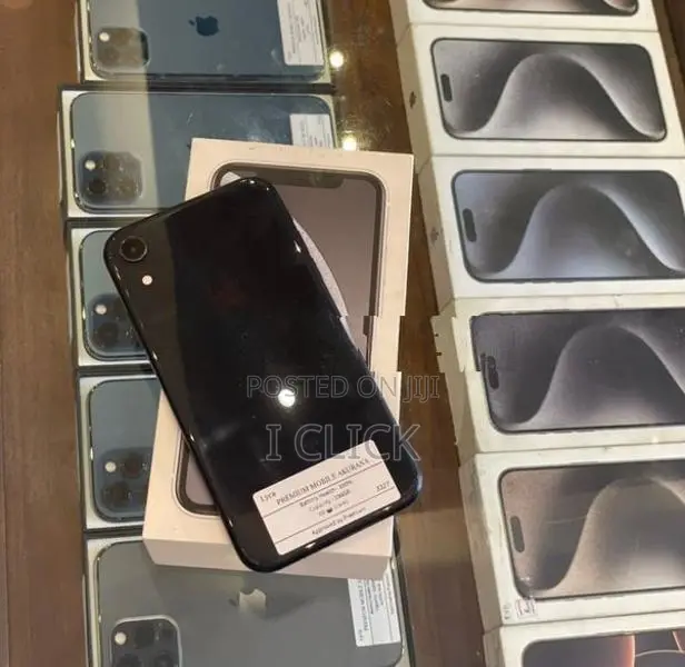 Apple iPhone XR 256GB (Used)