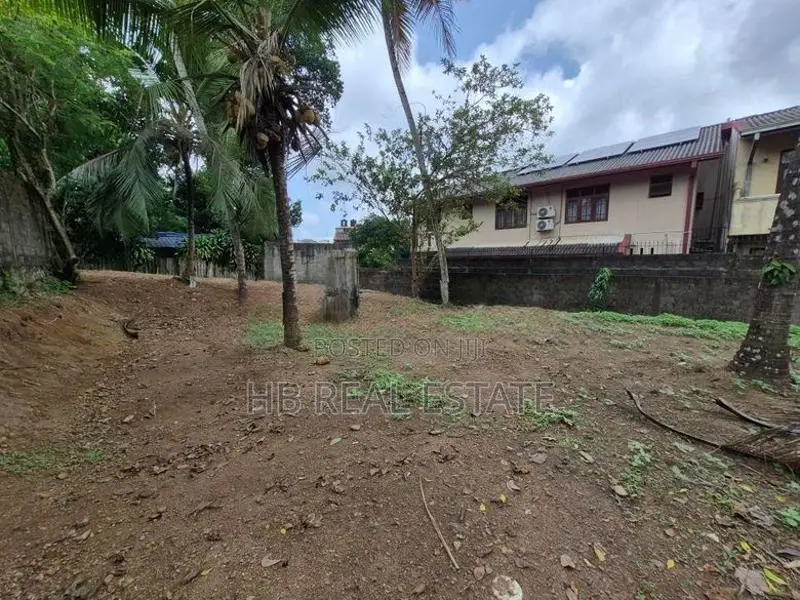 15 Perches Residential Bare Land For Sale In Battaramulla
