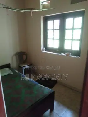 ( TS-1295) Valuable Two Storey House Sale In Eheliyagoda