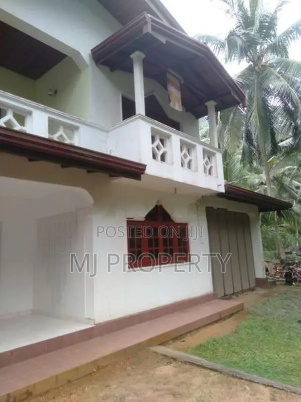 ( TS-1295) Valuable Two Storey House Sale In Eheliyagoda