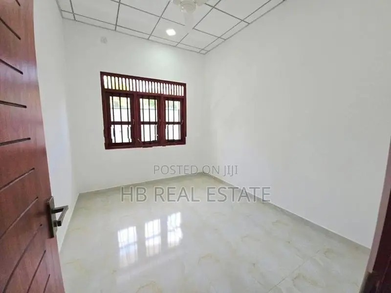Brand New Single Story House For Sale Munamale