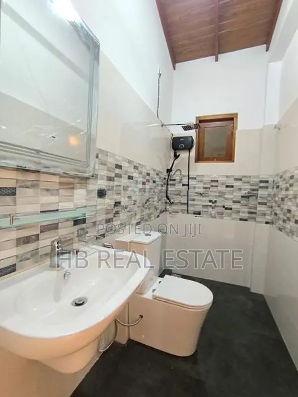 Architectural Designed Luxury Three Story House In Malabe