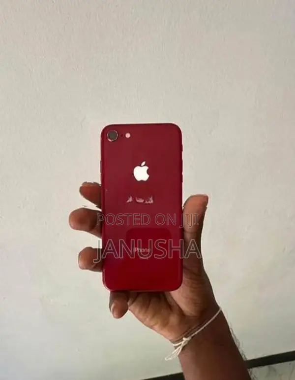Apple iPhone 8 (Used)