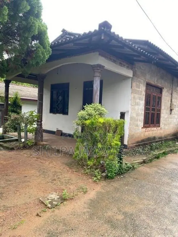 Land With House For Sale Ragama